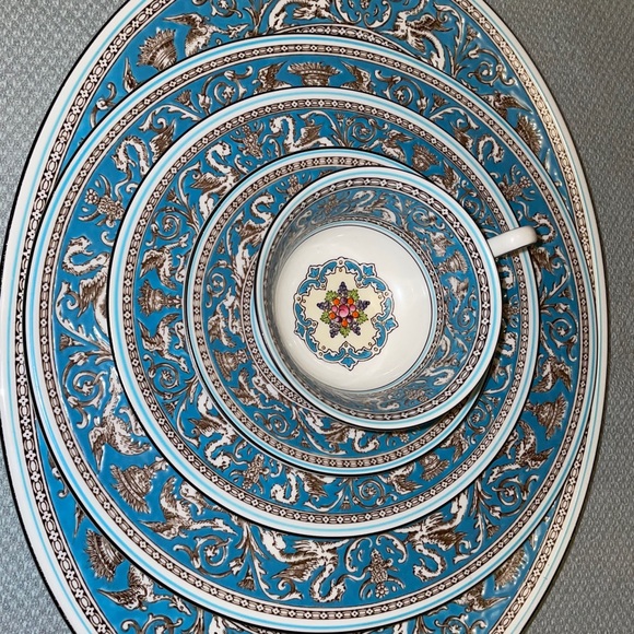 Wedgwood Other - wedgwood bone china